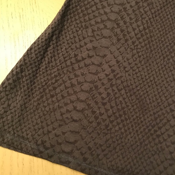 Top - Picture 4 of 5